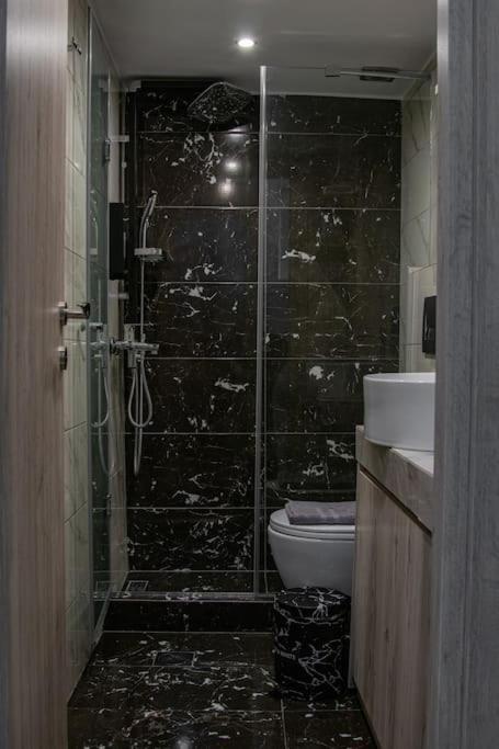 * Ck Modern Loft Near Seaside * Lägenhet Thessaloníki Exteriör bild